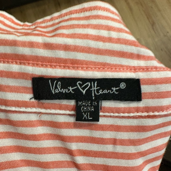 Velvet Heart Striped XL Button Down Shirt - Picture 3 of 14
